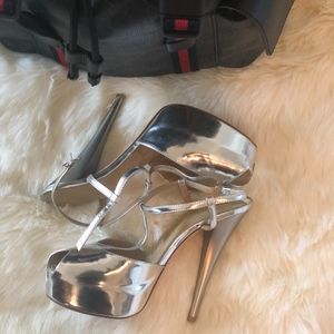 Giuseppe Silver Heel